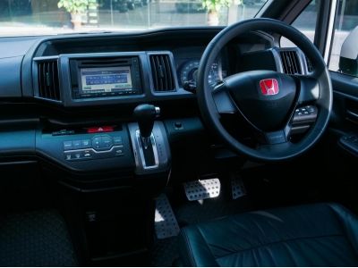 2012 Honda Stepwagon  JP 7st CVT FWD 2.0 รูปที่ 1